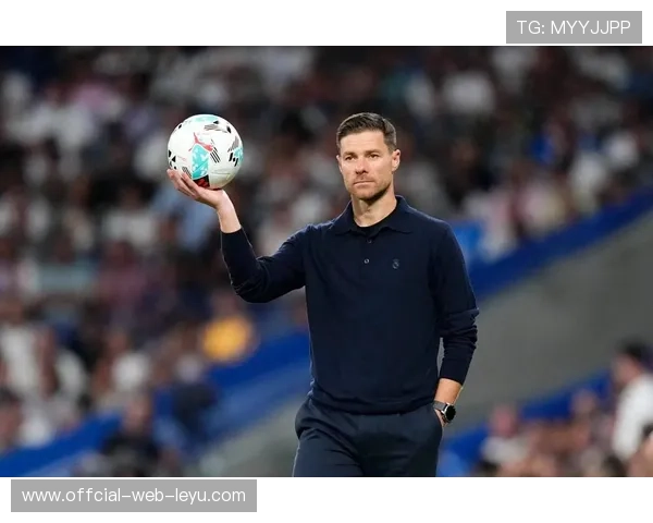 哈维离任后巴萨体系延续性承压，重建进程与成绩稳定性面临考验