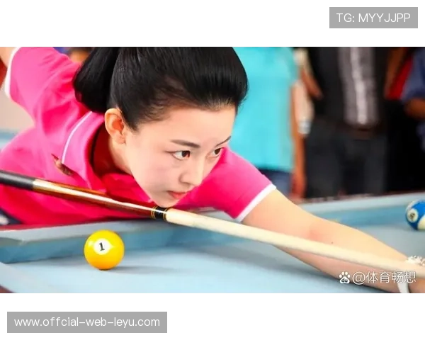 潘晓婷家里那个九球台，比我家客厅还大