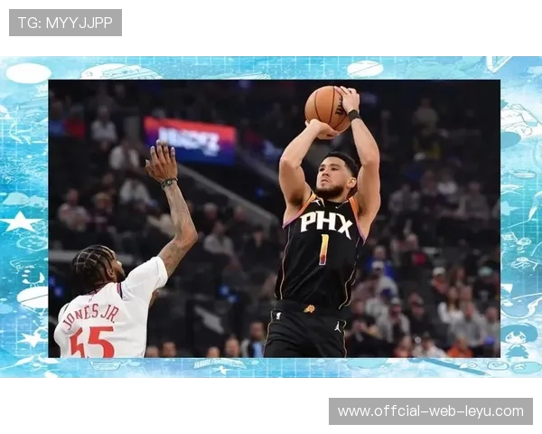 德文·布克无球跑动提升火力，关键时刻得分占比显著拉开差距