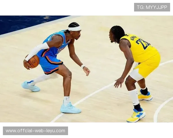 NBA比赛中裁判是如何裁定争议球的，现场录像回放有什么用？